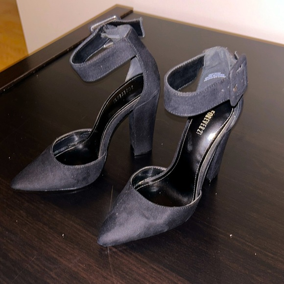 Forever21 Pointy High Heels - Picture 1 of 5